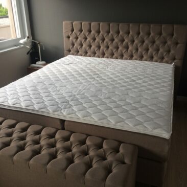 Boxspring Dream Hotel