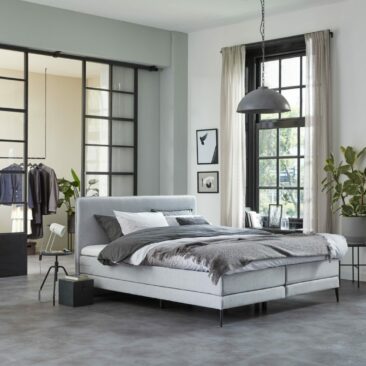 Boxspring Tuxedo